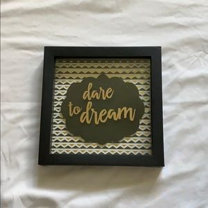 “Dare to Dream” room decor